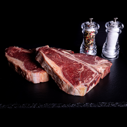 Simmentaler Ochse AT, Dry Aged T-Bone